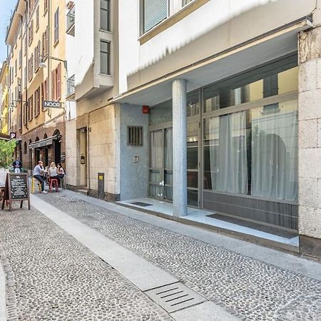 Amazing View From Brera Sancarpoforo9 Apartment Milan Exterior photo